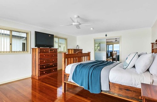 Toogoom House | Sandbar on Moreton 5 Bedroom