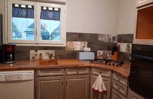 La Fleche House | Homerez - Nice house for 6 ppl. with garden and terrace at La Flèche