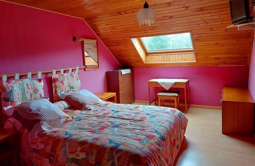 Bouchamps-les-Craon Bed & Breakfast | Guestroom BOUCHAMPS-LES-CRAON, studio flat, 3 persons