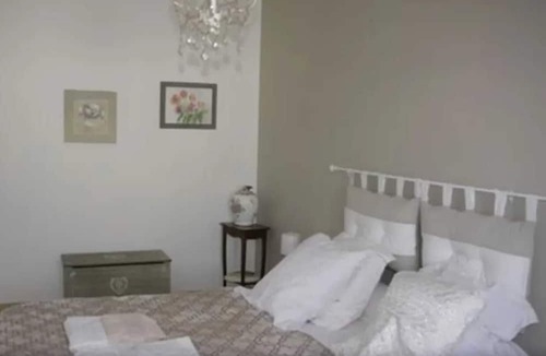 Nozay House | Homerez - Beautiful house for 2 ppl. with garden and terrace at Nozay