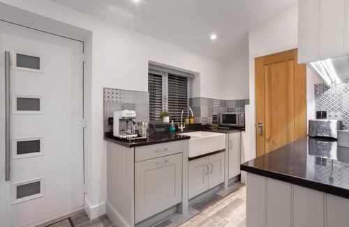 Nelson House | Rosie s Escape in Nelson