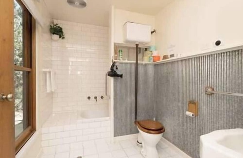 Pennyroyal House | The Mannagum Cottage