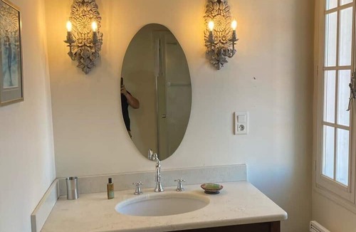 Bas-Vernet Apartment | 66C1 - Stay in a château