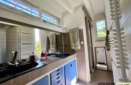 La Farlede House | Version Sud- Villa avec piscine végétal