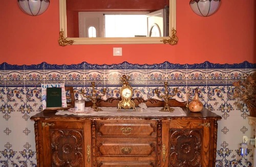 La Pola de Gordon House | Holiday Home 'La Cuadra CASA' with Mountain View, Private Terrace and Wi-Fi