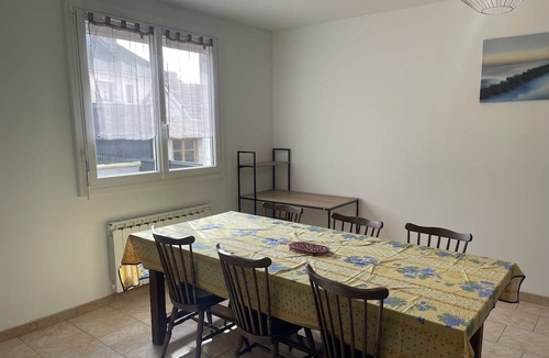 Grauves Bed & Breakfast | La Maison des Vendangeurs