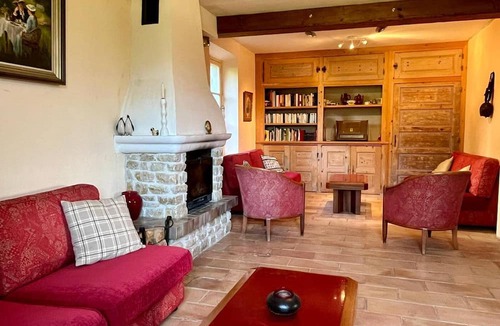 Rencurel House | Villa Rencurel, 4 bedrooms, 15 persons