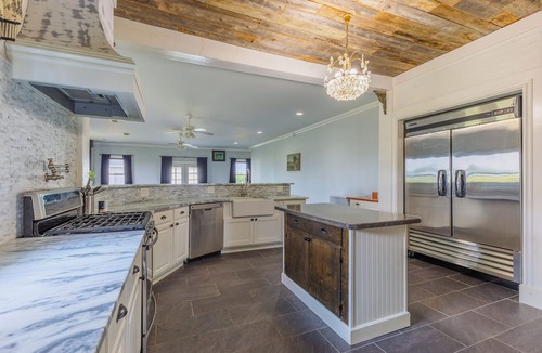 Manor House | Tranquil Manor Farm Haven