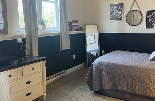 Elbridge House | Quiet Peaceful Stay Beautiful New 1 Bedroom