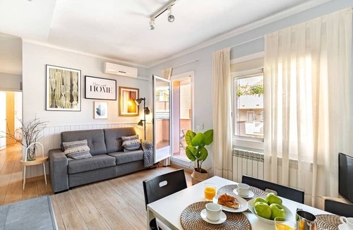 El Guinardo Apartment | SAGRADA FAMILIA FULLY EQUIPPED TERRACE WIFI/AC/5PP By MyRentalHost