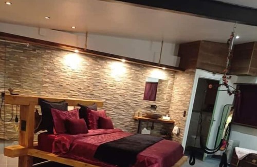 Jouy Apartment | Coeur du Bois / Jacuzzi / Love Room