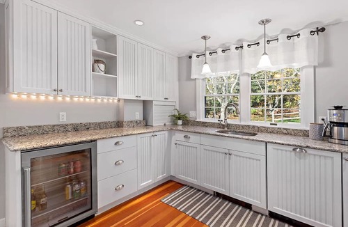 West Hyannisport House | Amazing beach house - Private beach access!