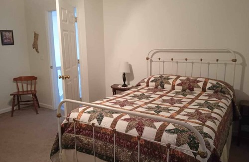 Gainesville House | Travel Nurses.