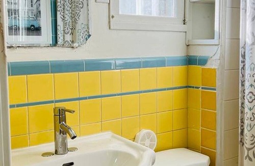 Central Elgin Cottage | Tranquil Coastal Escape - Minutes to the Beach!