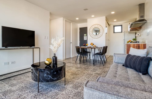 Avenida Revolucion Apartment | Epic Apt w/Balcony+View | Lounge+Gym+Pool Table