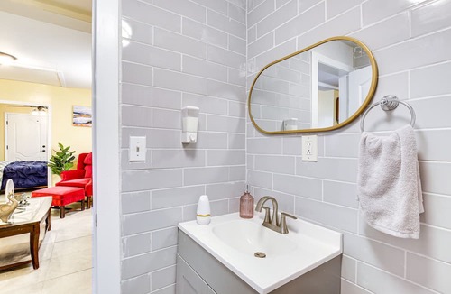 Poughkeepsie Apartment | Cozy Poughkeepsie Hideaway Near Hudson River!