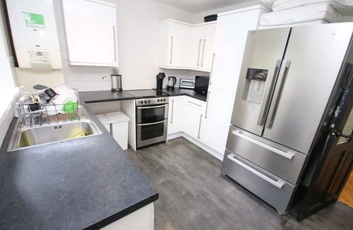 Eccles House | Canal Mews 2 Bedroom