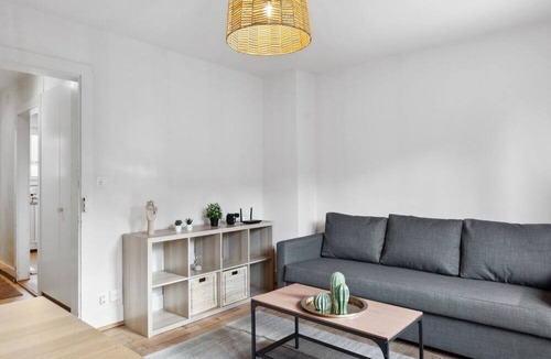 Wiedikon Apartment | Charming Home for Flexible Weekly/Monthly Rent