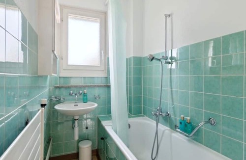 Wiedikon Apartment | Charming Home for Flexible Weekly/Monthly Rent