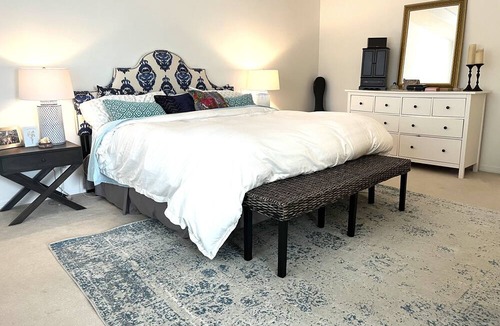 Wilsonville House | Cascade Family Retreat centrally located near all Portland Oregon’s finest!