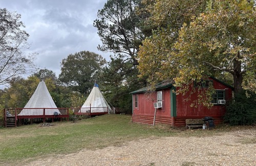 Mc Caskill Resort | Diamond Glamping - Main Log House