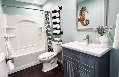 Long Mott House | The Driftwood in Seadrift