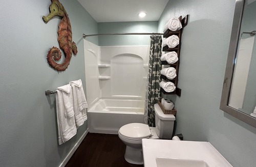 Long Mott House | The Driftwood in Seadrift