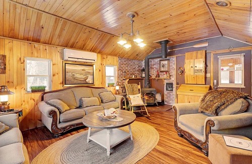 Juniper Cabin | Nordic Spa, Woodstove, Waterfront, Cabin 1