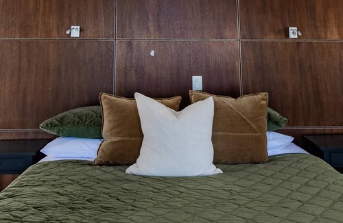 Remuera House | Premier and Roomy 4BR Holiday Home in Auckland