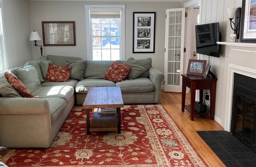 Hanover House | Hanover Home -Walkable to campus