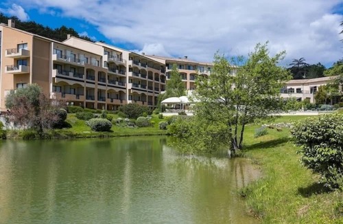 Dieulefit Hotel | LES SOURCES DE DIEULEFIT