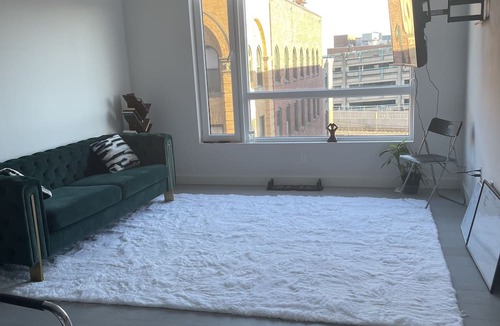 Lynn Apartment | Luxurious Rooftop stay 5 min from Beach