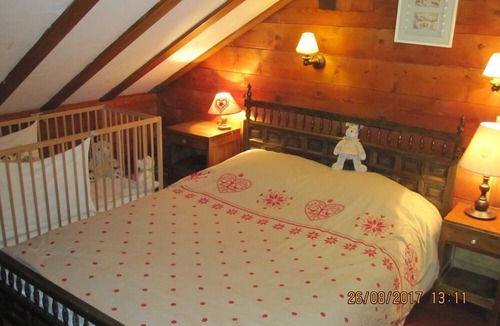 Savignac-les-Ormeaux Ski Chalet | Véritable Chalet de Montagne Labellisé en Station de ski