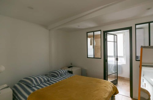 Saint-Maurice Apartment | Nest with terrace near Paris