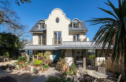 Portishead House | Captivating 7-Bed House in Bristol