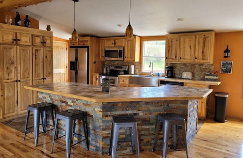 Lovingston Cabin | Blue Ridge Cabin