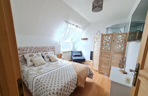 Saint-Nicolas-des-Motets Bed & Breakfast | Vrbo Property