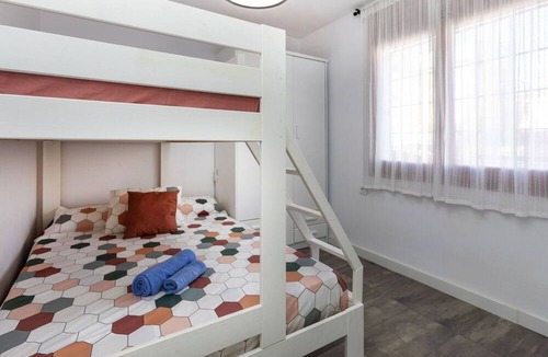 Les Planes del Rei Villa | Stunning private villa for 6 people with WIFI, pool, TV, terrace and parking