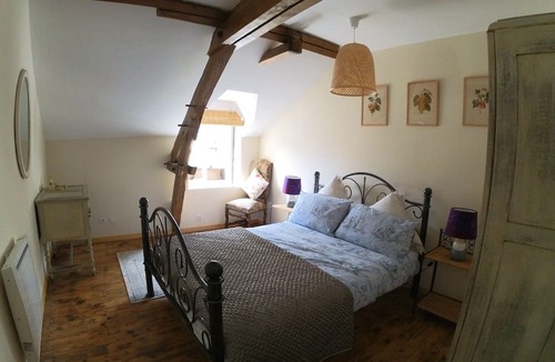 Bersac-sur-Rivalier Bed & Breakfast | Double room with garden view