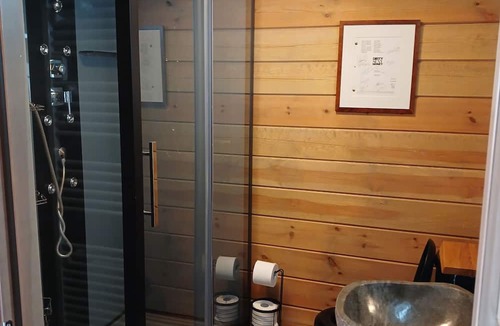 Hirmentaz Ski Chalet | Charming Chalet on the Slopes, With a Private Sauna