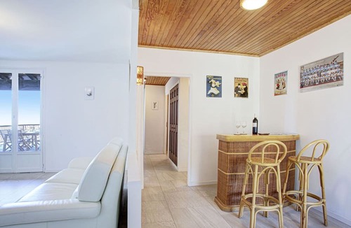 Montesquieu-des-Alberes House | Wonderful private villa with private pool, WIFI, TV, terrace, panoramic view and parking