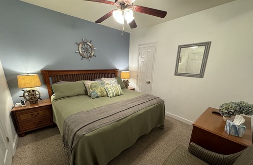 Smith Mountain Lake Apartment | 212 Cozy 2-bedroom apartment with WiFi, fitness room in lovely Huddleston