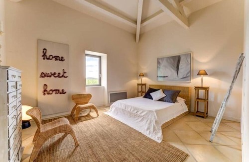 Saint-Privat-de-Champclos House | Le Mas de Champclos