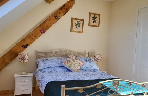 Bersac-sur-Rivalier Bed & Breakfast | Double Room with valley view