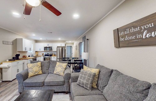 McKinney House | Dog-friendly home near downtown with grill, streaming, washer/dryer, small deck