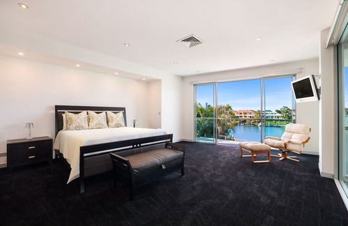 Sorrento Villa | Magnificent multi-level mansion