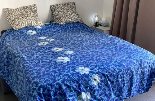 Saint-Ouen Apartment | Homerez - Beautiful studio for 2 ppl. with balcony at Saint-Ouen-sur-Seine