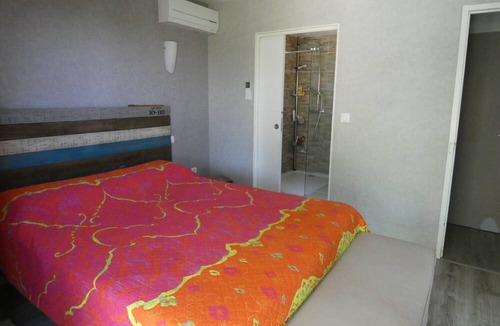 Uchaux Villa | Belle Villa Provençale Avec Piscine