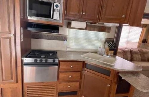 Gravois Mills House | Camper-Coconuts Lake of Ozarks