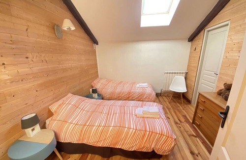 Lesperon House | D&d, La Maison Léon